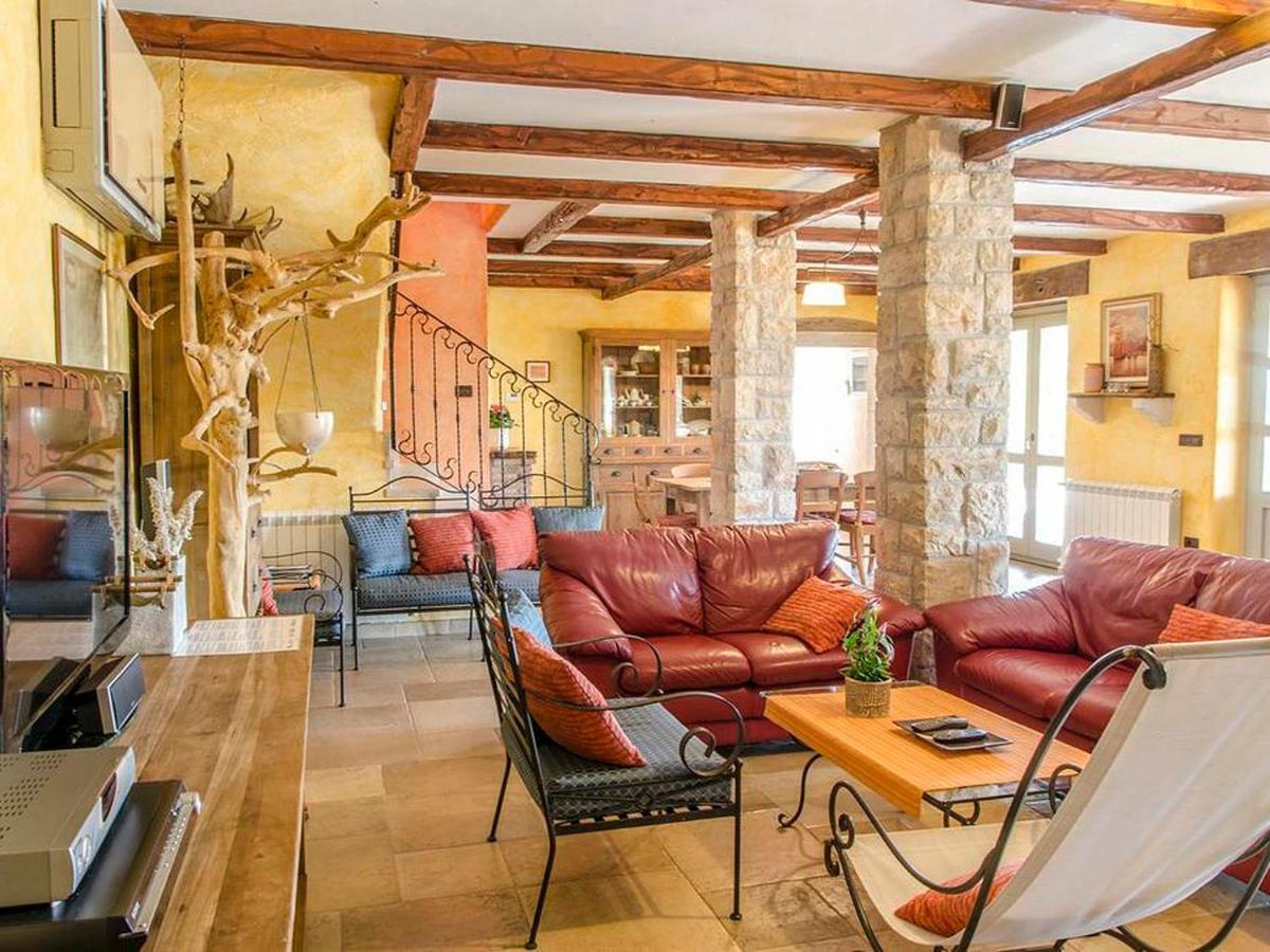 Villa Slivari Zminj Ngoại thất bức ảnh